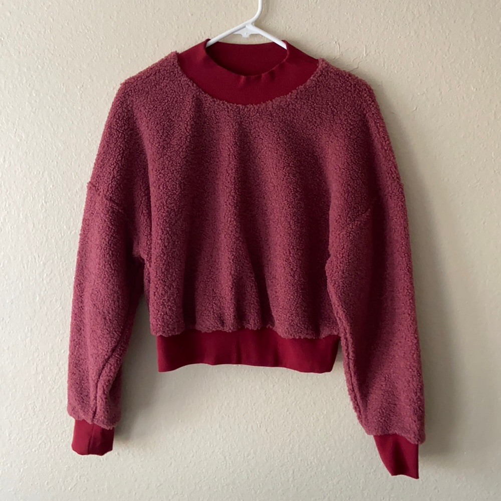 Fabletics Pullover Sweater